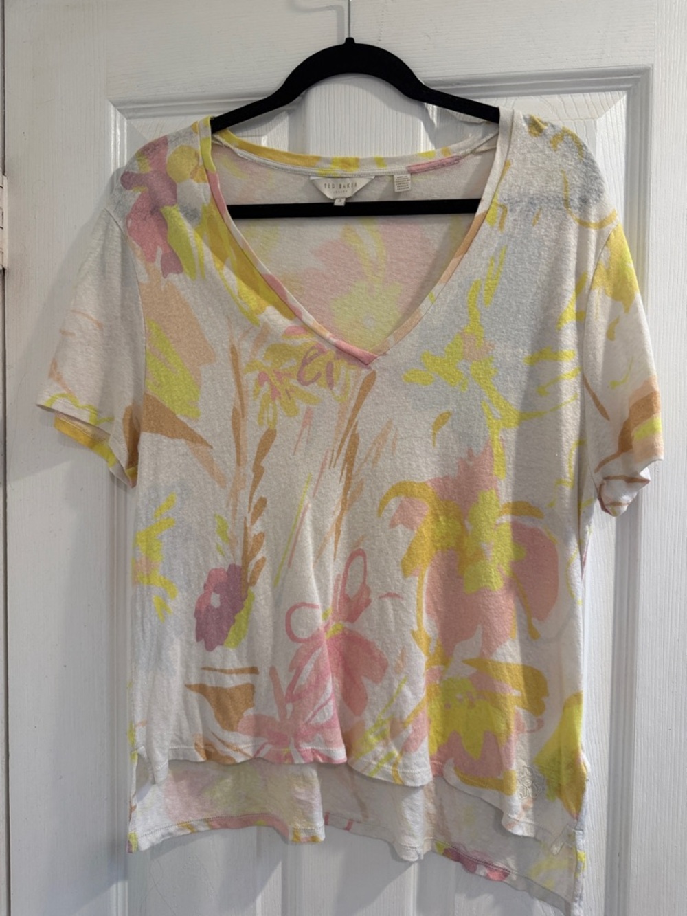 Ted Baker London White V-Neck Short Sleeve Tee with Pastel Floral Print